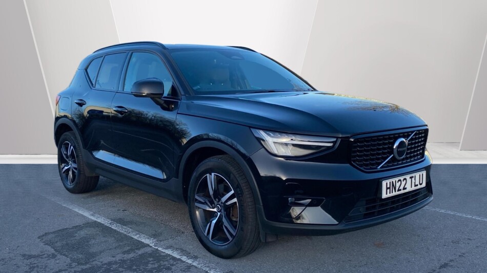 Volvo Xc40 2.0 B4P Plus Dark 5dr AWD Auto Petrol Estate